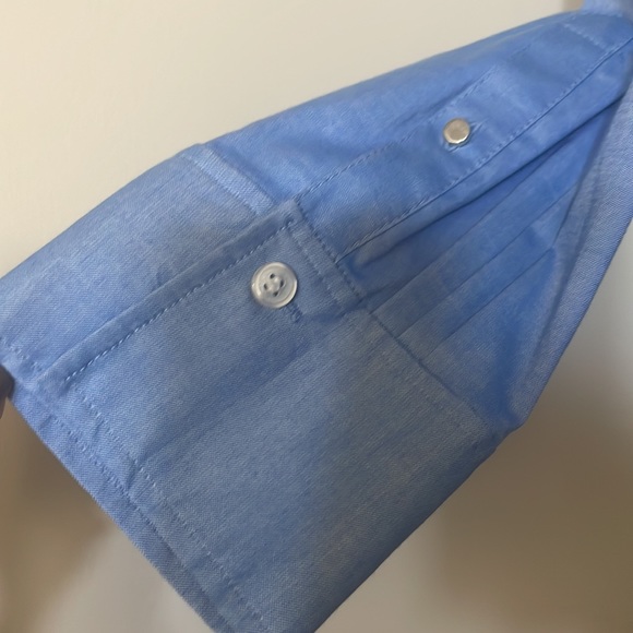 NWT White House Black Market button down shirt size 6 - Picture 2 of 10